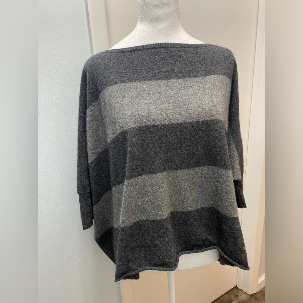 Vince Cashmere Crew Neck Sweater
